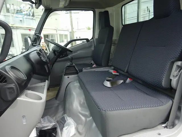 日野 デュトロ 2WG-XZU721M(2WD)の写真30