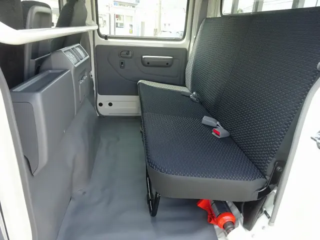 日野 デュトロ 2WG-XZU686M(2WD)の写真28