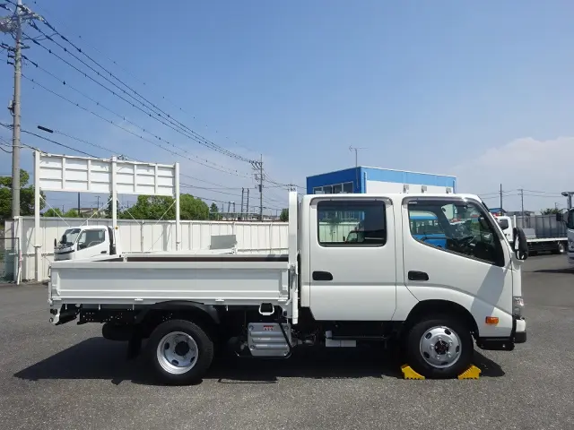日野 デュトロ 2WG-XZU686M(4WD)の写真14