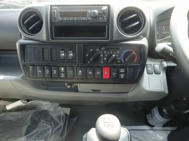 日野 デュトロ 2WG-XZU686M(4WD)の写真32