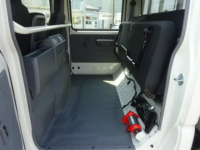 日野 デュトロ 2WG-XZU686M(4WD)の写真36