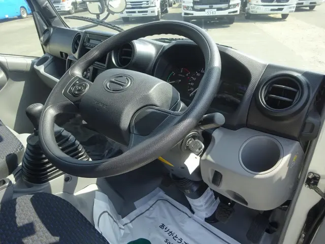 日野 デュトロ 2WG-XZU686M(4WD)の写真41