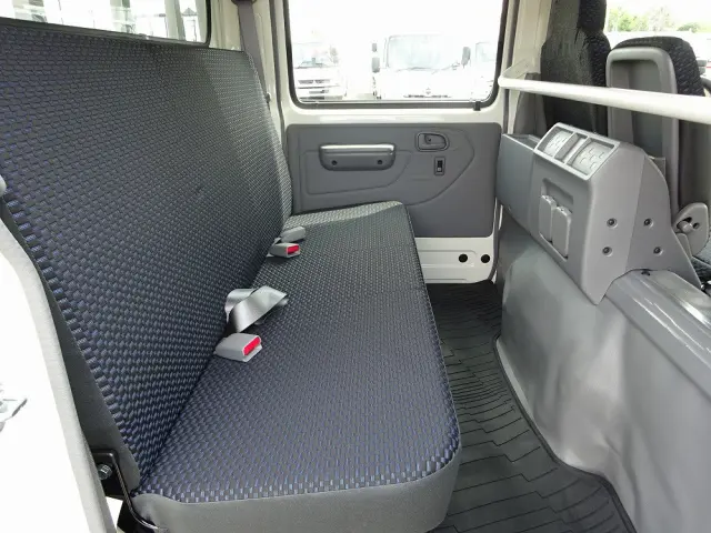 日野 デュトロ 2WG-XZU686M(4WD)の写真9