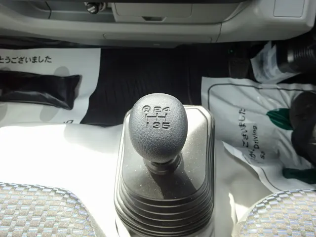日野 デュトロ 2WG-XZU686M(4WD)の写真33