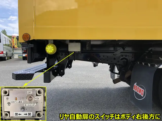 いすゞ エルフ TRG-NLS85AN(4WD)の写真29