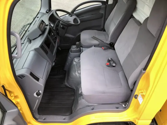 いすゞ エルフ TRG-NLS85AN(4WD)の写真37