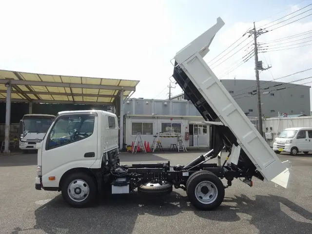 日野 デュトロ 2WG-XZU603T(2WD)の写真17