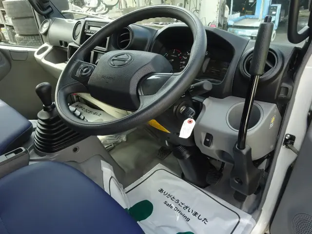 日野 デュトロ 2WG-XZU603T(2WD)の写真42