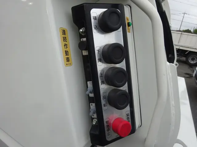日野 レンジャー 2DG-GD2ABA(2WD)の写真23