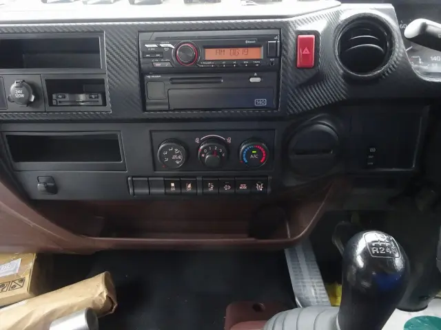 日野 レンジャー 2DG-GD2ABA(2WD)の写真37