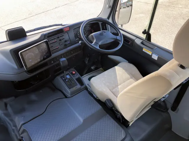 トヨタ コースター 2KG-GDB70(2WD)の写真22