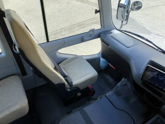 トヨタ コースター 2KG-GDB70(2WD)の写真23