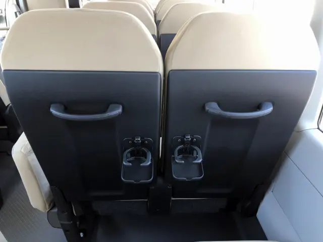 トヨタ コースター 2KG-GDB70(2WD)の写真24