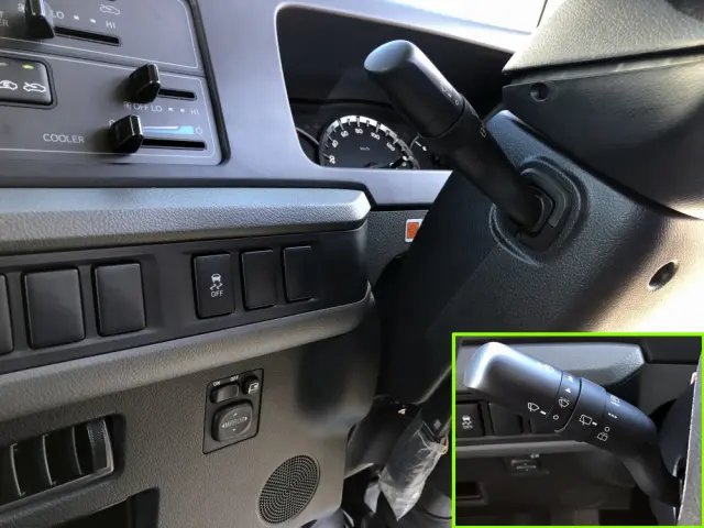 トヨタ コースター 2KG-GDB70(2WD)の写真38