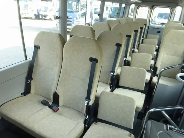 トヨタ コースター 2KG-GDB70(2WD)の写真15