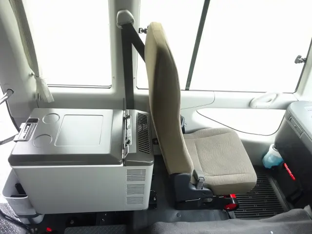 トヨタ コースター 2KG-GDB70(2WD)の写真16