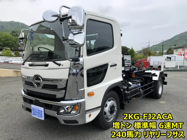 日野 レンジャー 2KG-FJ2ACA(2WD)の写真1