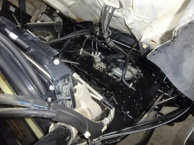 いすゞ エルフ PDG-NPR75N(2WD)の写真33