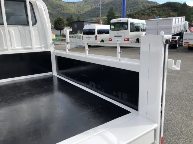 日産 アトラス 2RG-AHR88A(2WD)の写真17