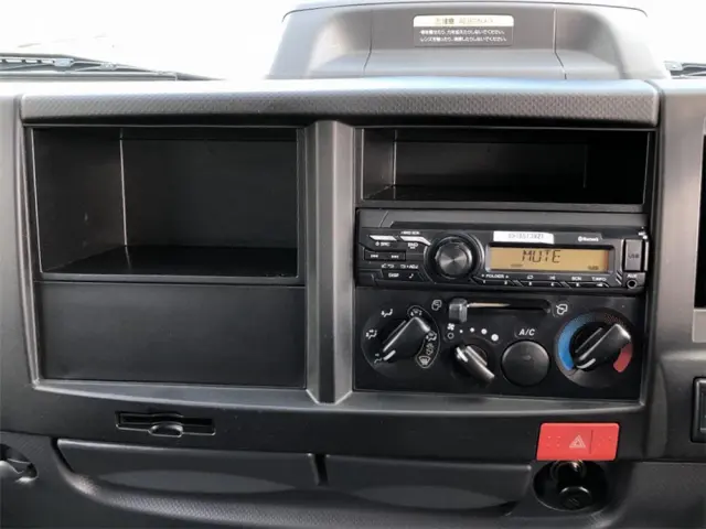 日産 アトラス 2RG-AHR88A(2WD)の写真39