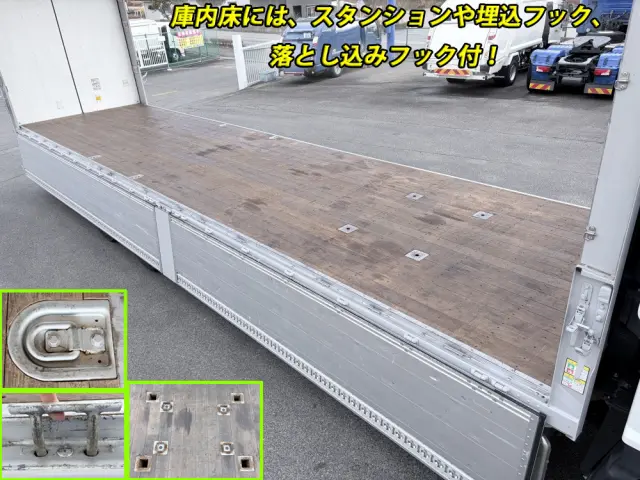 いすゞ ギガ 2PG-CYL77C(6x2)の写真16