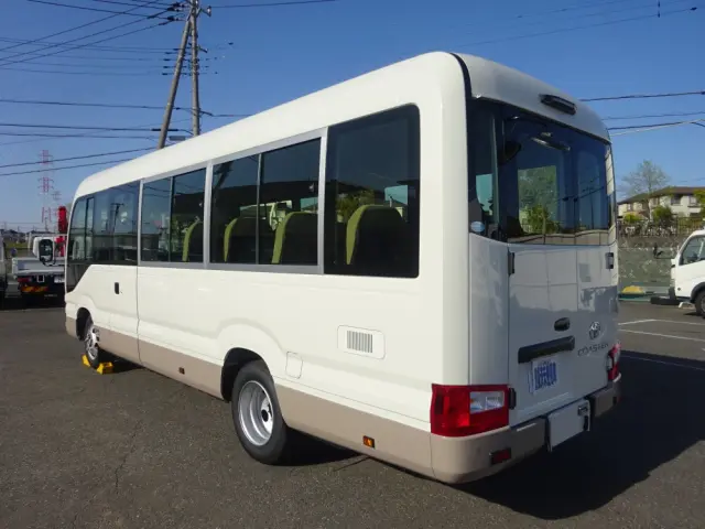 トヨタ コースター 2KG-GDB70(2WD)の写真6