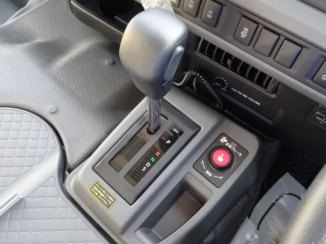 トヨタ コースター 2KG-GDB70(2WD)の写真35