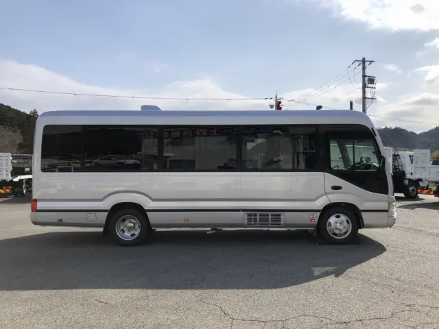 トヨタ コースター 2KG-GDB70(2WD)の写真13