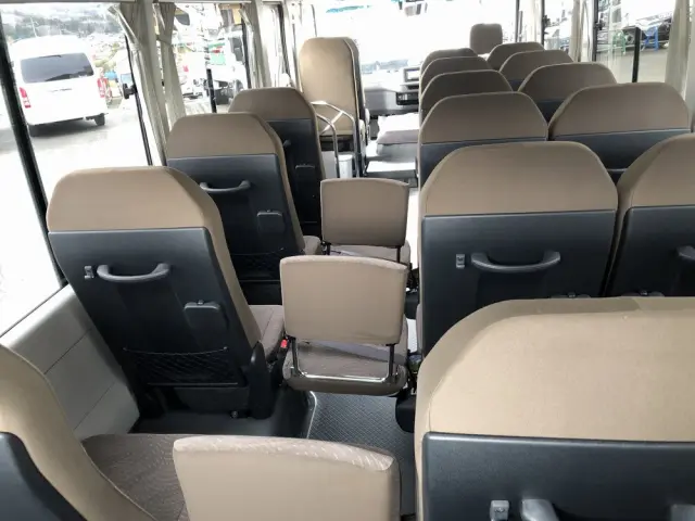 トヨタ コースター 2KG-GDB70(2WD)の写真21