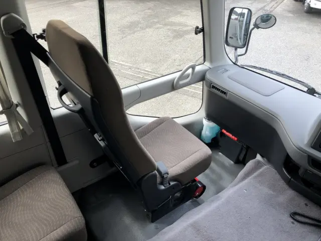 トヨタ コースター 2KG-GDB70(2WD)の写真22