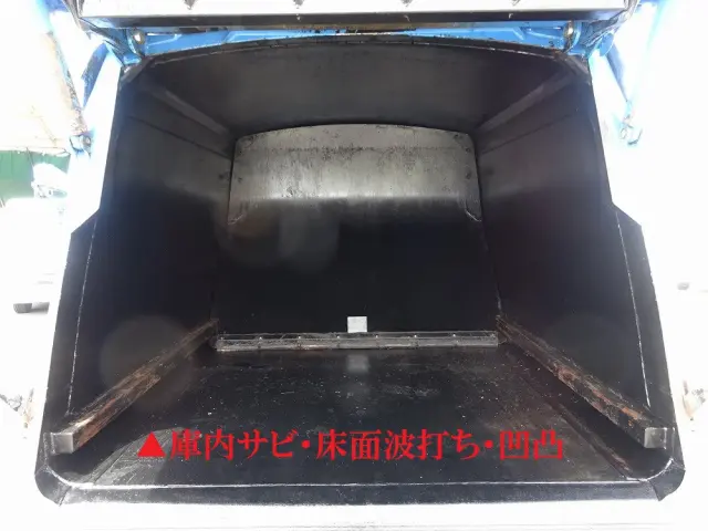 いすゞ フォワード 2RG-NMR88AN(2WD)の写真43