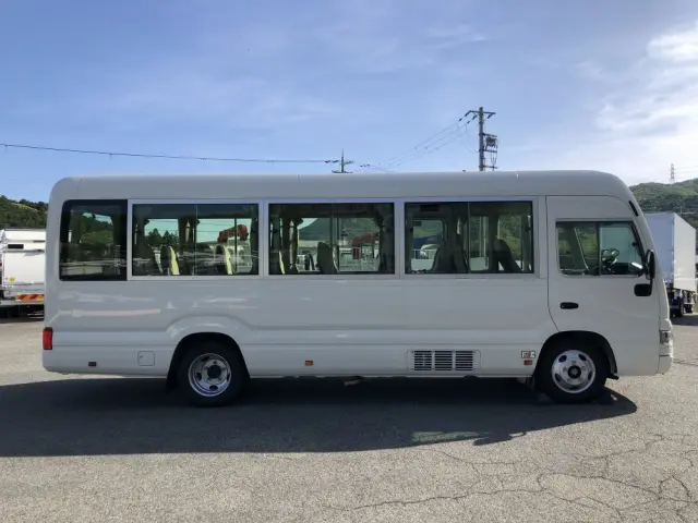 トヨタ コースター 2KG-GDB70(2WD)の写真12