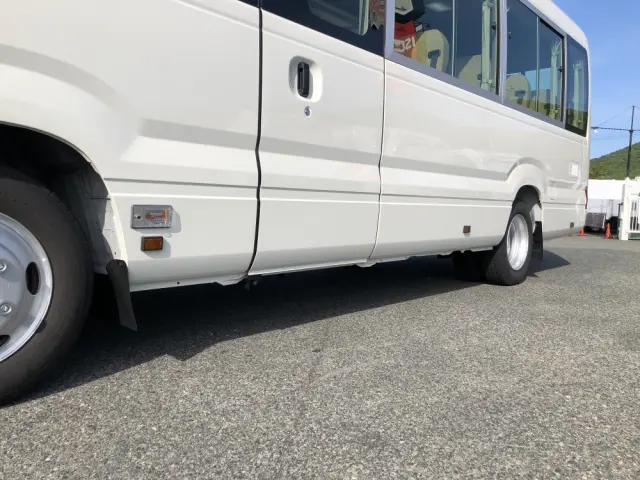 トヨタ コースター 2KG-GDB70(2WD)の写真18