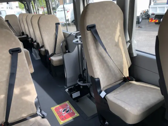 トヨタ コースター 2KG-GDB70(2WD)の写真27