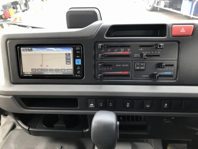 トヨタ コースター 2KG-GDB70(2WD)の写真41