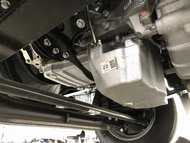 三菱 キャンター 2PG-FEB90(2WD)の写真33