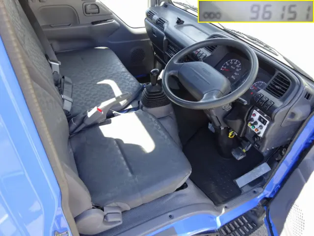 日産 アトラス PB-AKR81AN(2WD)の写真4