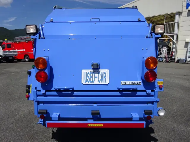 日産 アトラス PB-AKR81AN(2WD)の写真8