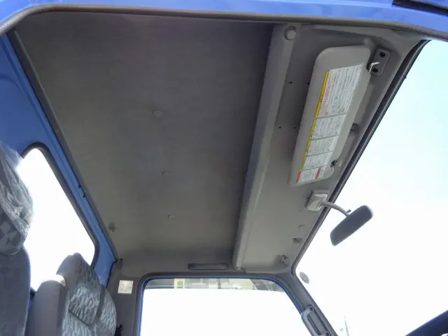 日産 アトラス PB-AKR81AN(2WD)の写真42