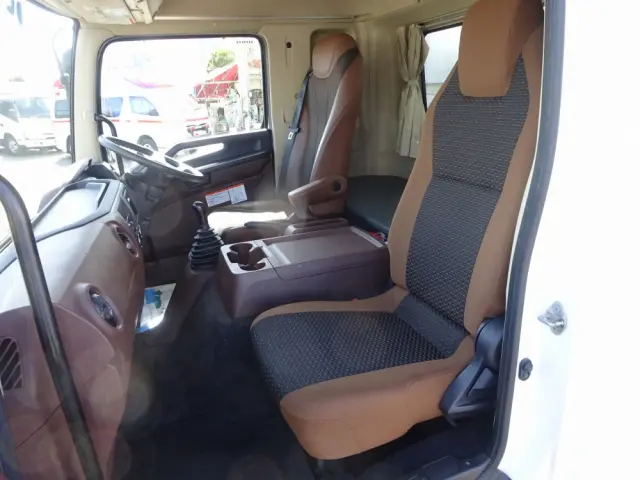 日野 レンジャー 2PG-FD2ABA(2WD)の写真30