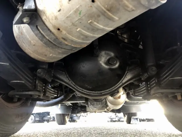 三菱 キャンター 2RG-FEAV0(2WD)の写真9