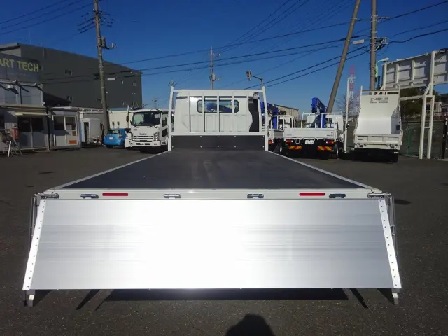 三菱 キャンター 2PG-FEB80(2WD)の写真15