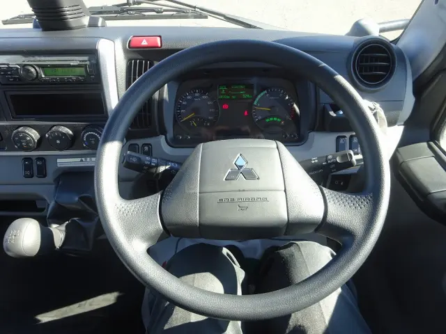 三菱 キャンター 2PG-FEB80(2WD)の写真34