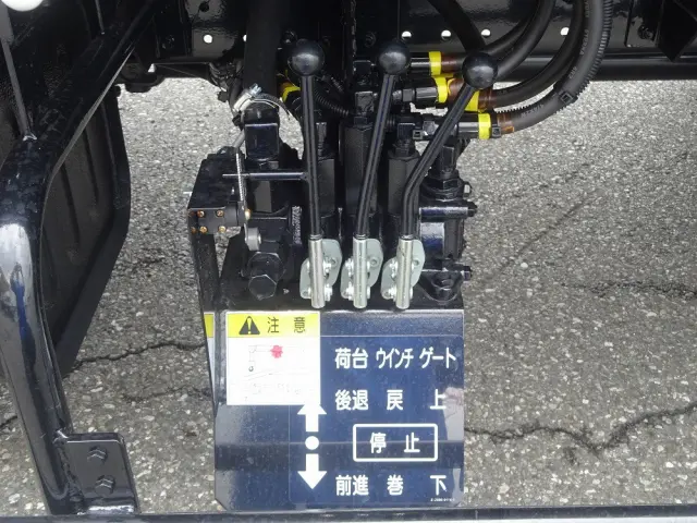 日野 デュトロ 2KG-XZU730M(2WD)の写真14