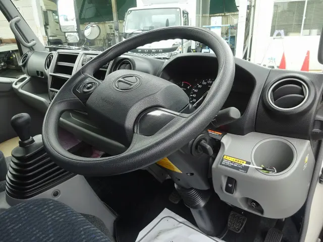 日野 デュトロ 2KG-XZU730M(2WD)の写真42