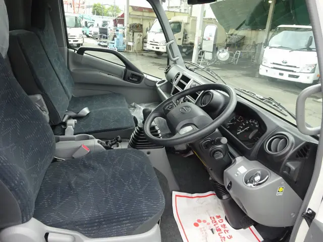 日野 デュトロ 2KG-XZU730M(2WD)の写真4