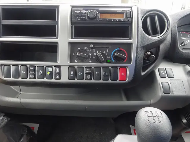 日野 デュトロ 2KG-XZU730M(2WD)の写真40