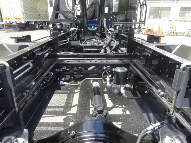 日野 レンジャー 2KG-GC2ABA(2WD)の写真32