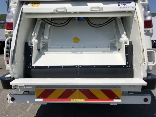 日野 レンジャー 2KG-GC2ABA(2WD)の写真12