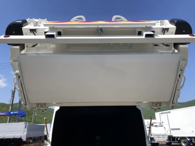 日野 レンジャー 2KG-GC2ABA(2WD)の写真29